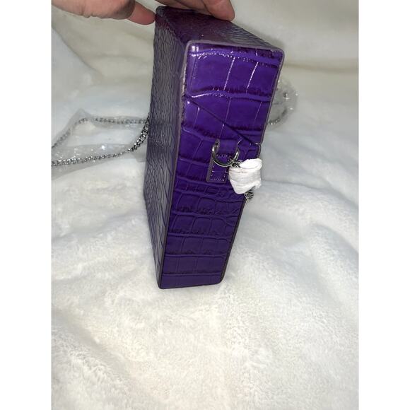 NWT Snob Essentials Audrey Jewel Box Purple Crossbody Secure Clasp Closure - Picture 5 of 10